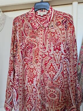 Jones New York Sport Red and Cream Printed Top